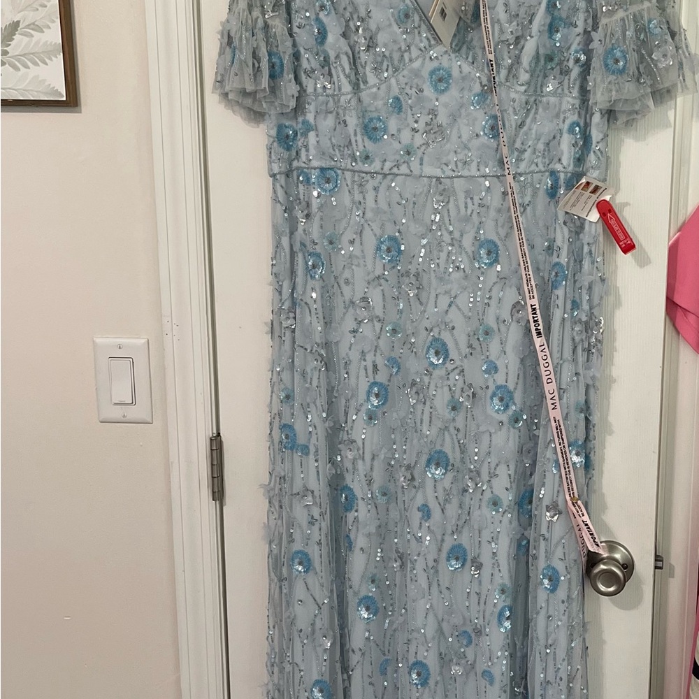 Mac Duggal Light Blue Embroidered Dress 12 - Picture 4 of 5